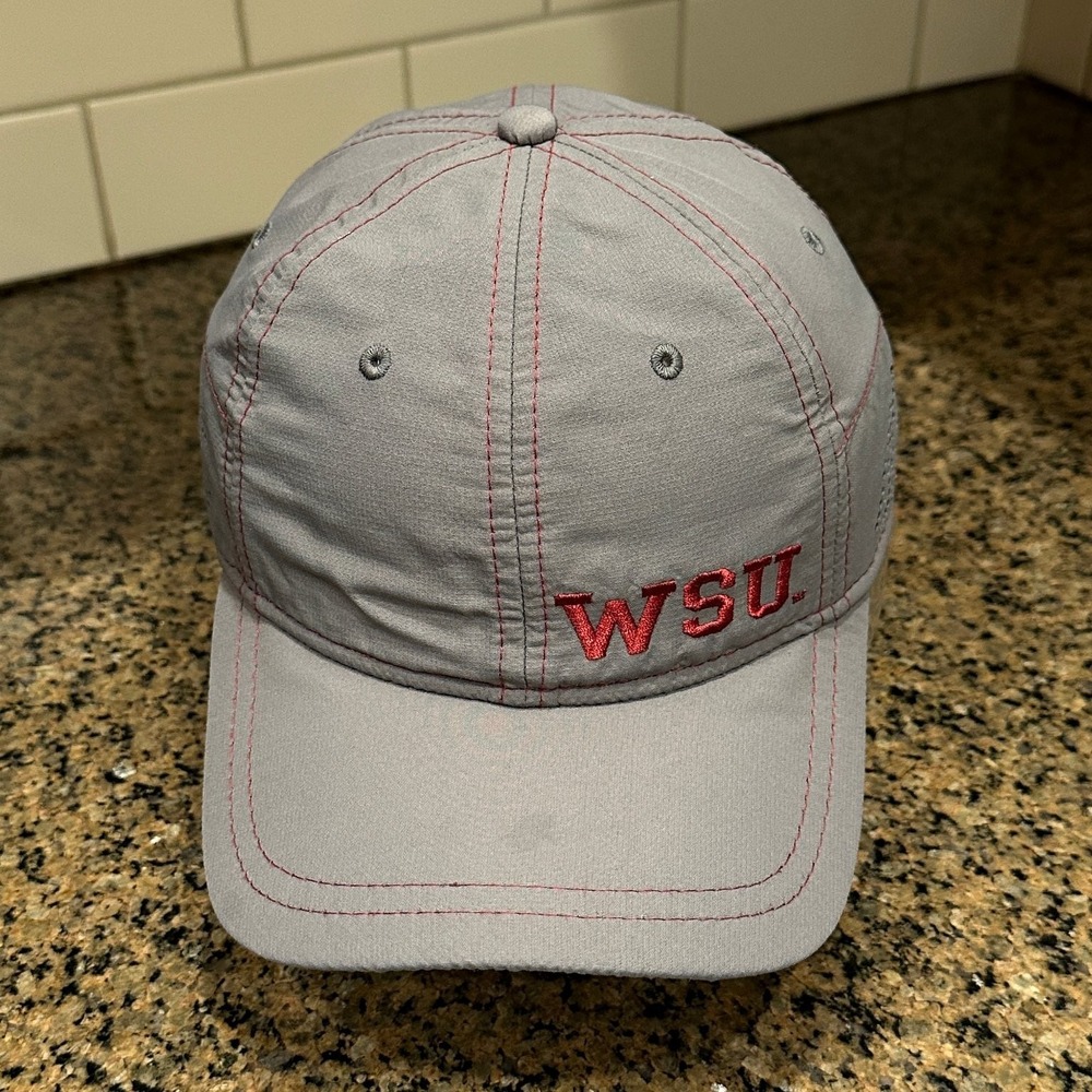 Washington State Cougars The Game Performance Baseball Cap Adjustable Grey Red‎